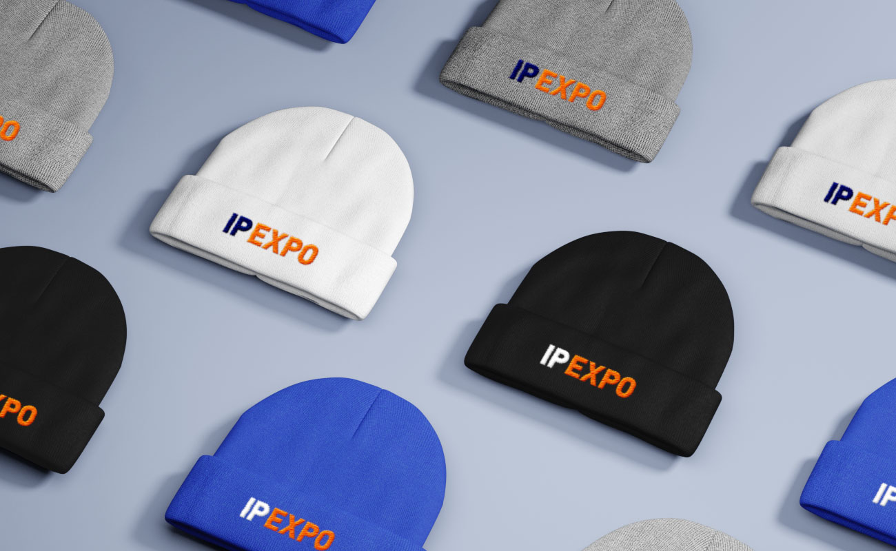 Cosy - Mössor med tryck gallery thumbnail