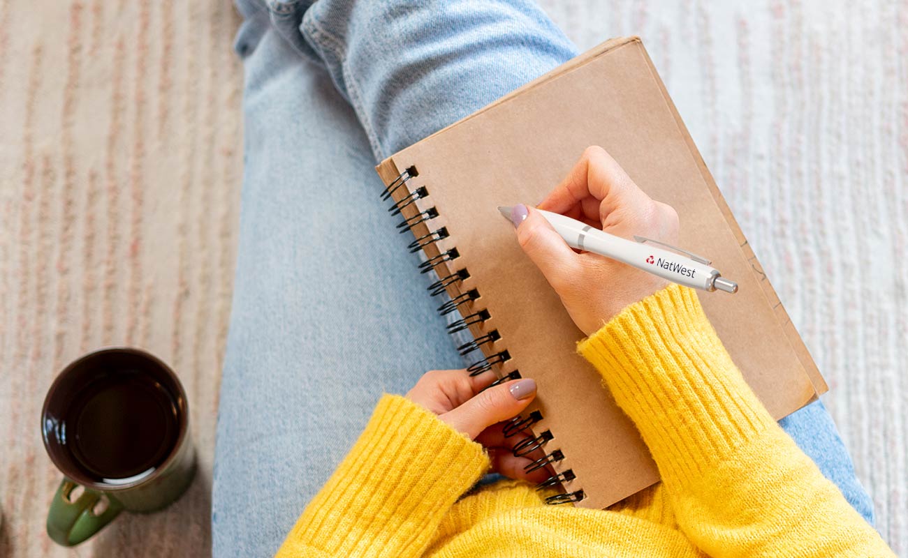 Curve - Pennor med logotyp gallery thumbnail