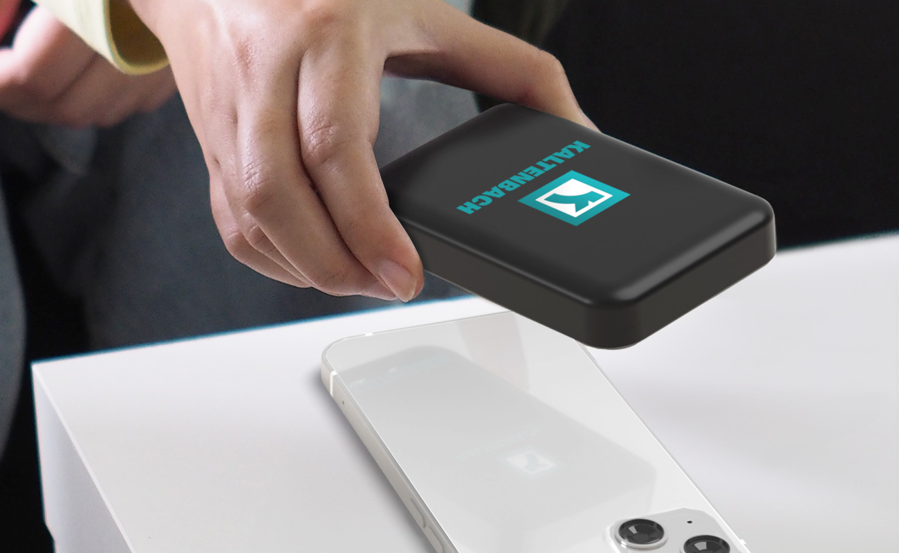 Force - Personliga Magnetiska trådlösa Powerbanks med tryck gallery thumbnail