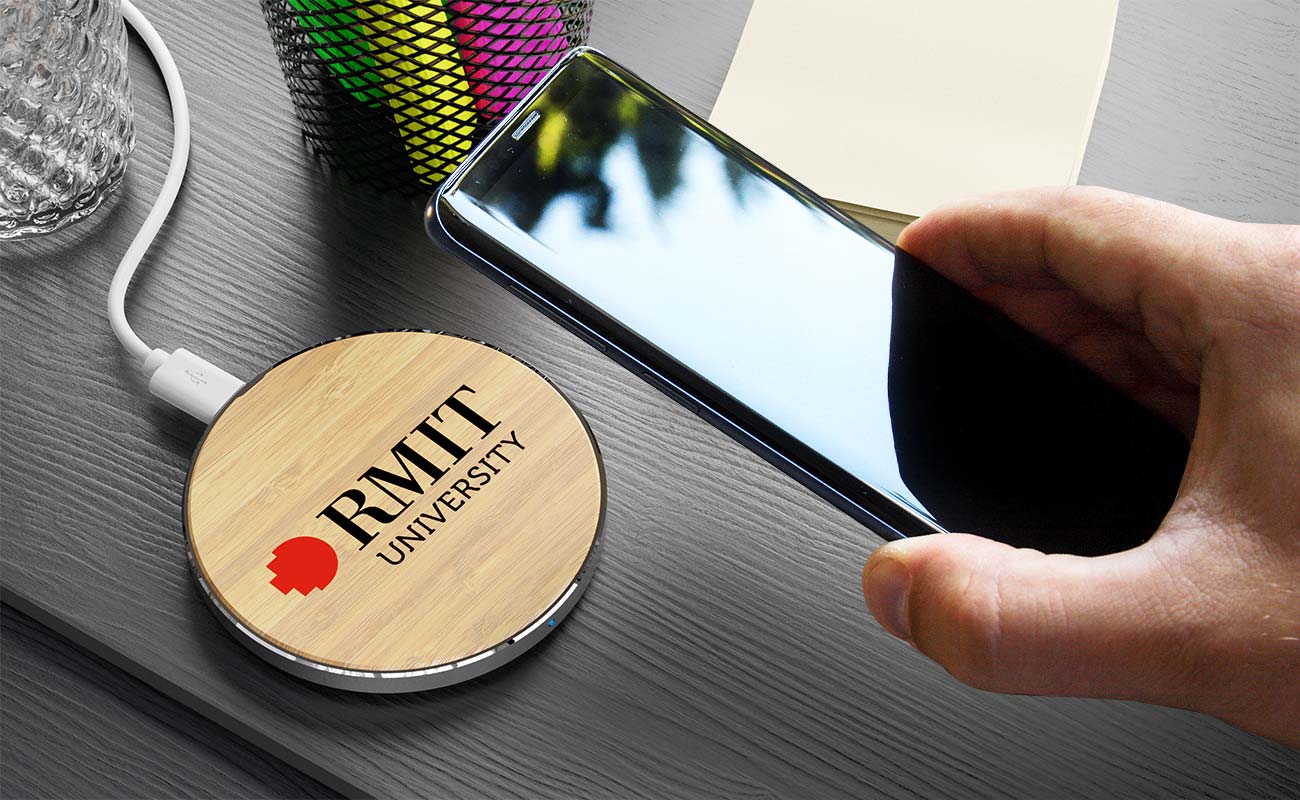 Ring - Skräddarsydd Trådlös Laddare  gallery thumbnail