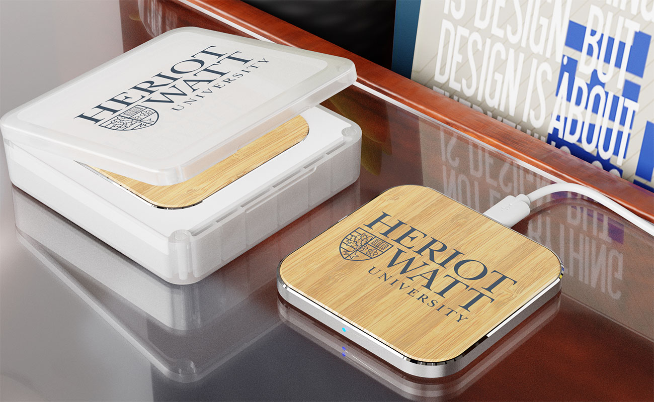 Savanna - Tryckta Qi Trådlös Laddare i bambu gallery thumbnail