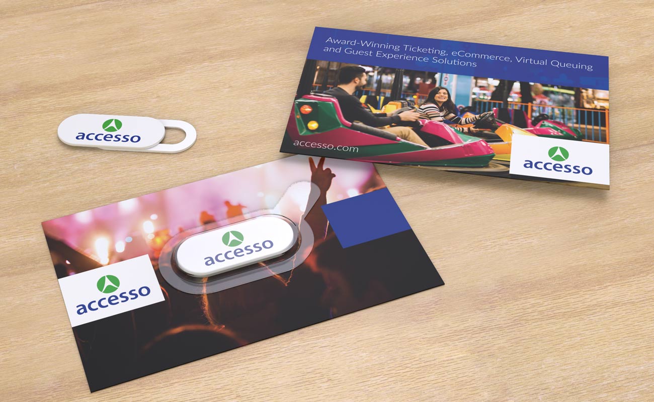 Shield - Webcam Skyd med Logotyper gallery thumbnail