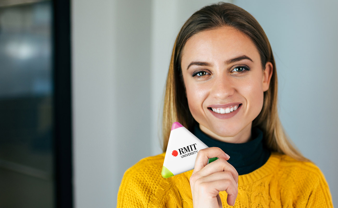 Triple - Pennor med logotyp gallery thumbnail