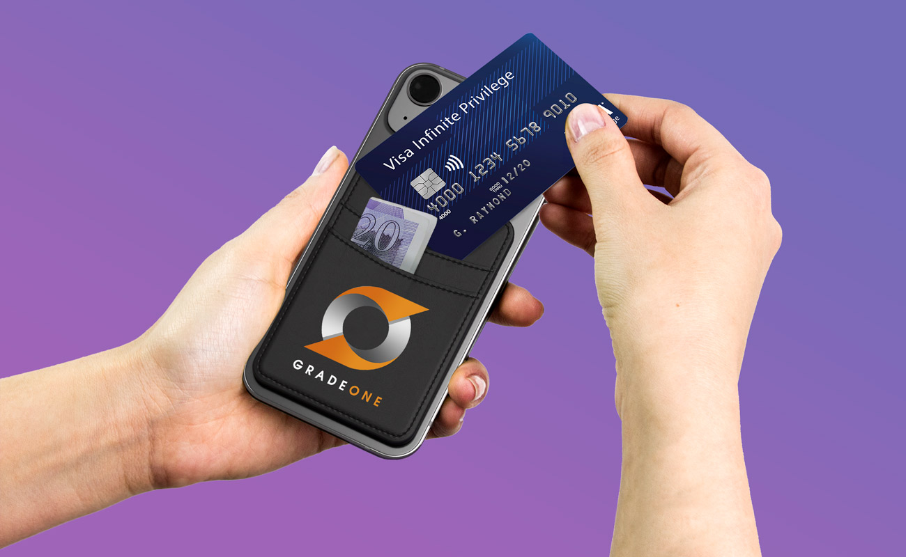 Vault - Personliga Korthållare till Smartphone  gallery thumbnail