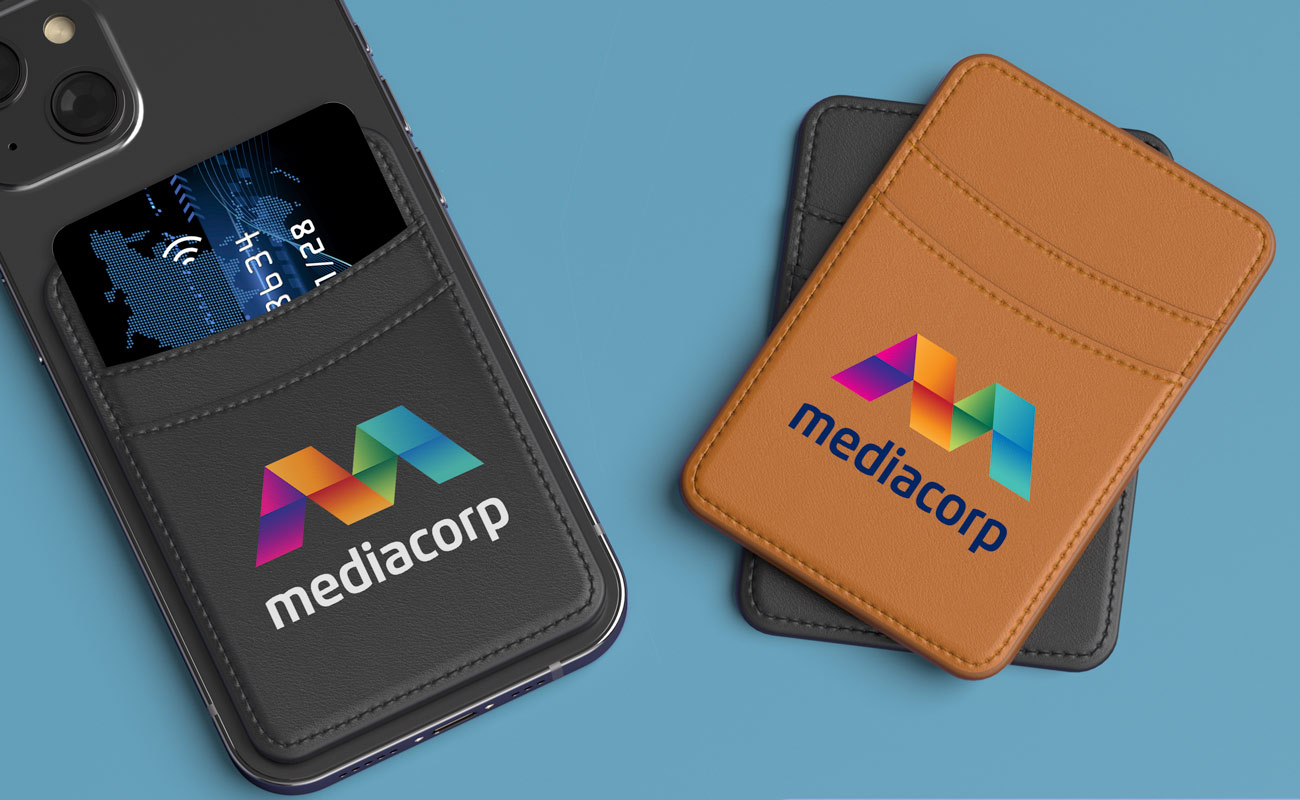 Vault - Skräddarsydd Smartphone Korthållare gallery thumbnail